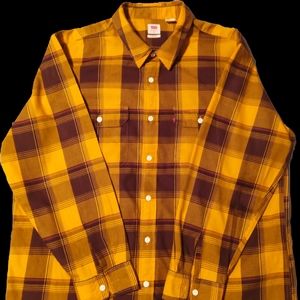 LEVI'S RELAXED MEN'S SIZE LARGE LONG-SLEEVED SHIRT
